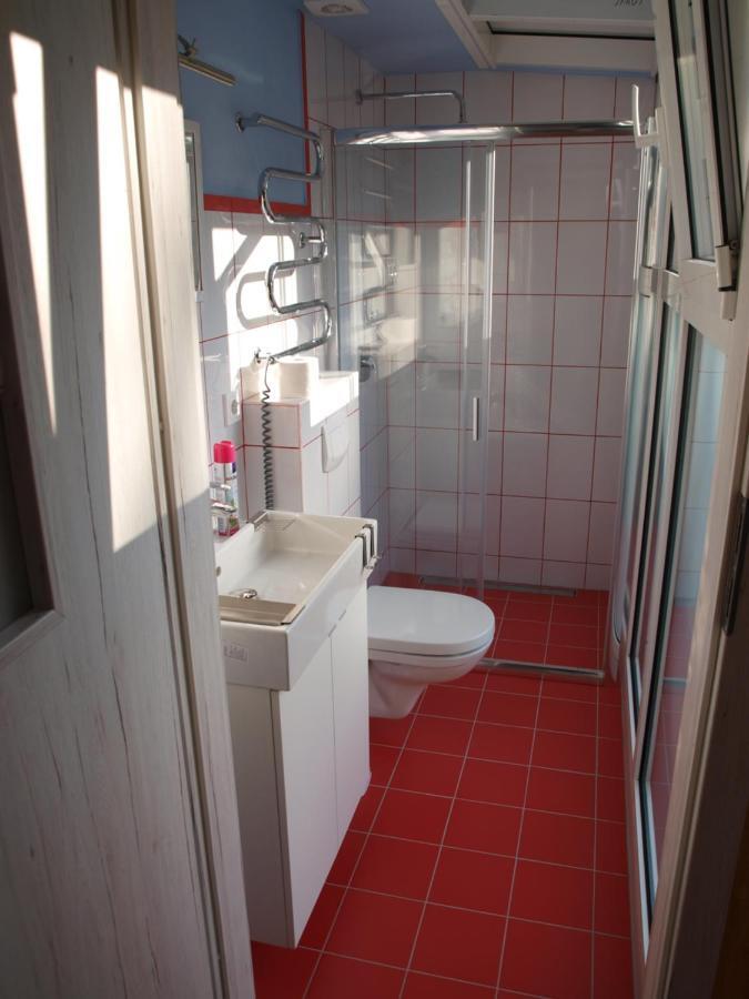 ホテル Haus Artas ニダ エクステリア 写真